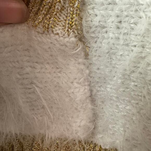 Y2K Juicy Couture White Fuzzy Knit Sweater Angora Feel Gold Metallic Cropped - Picture 4 of 4
